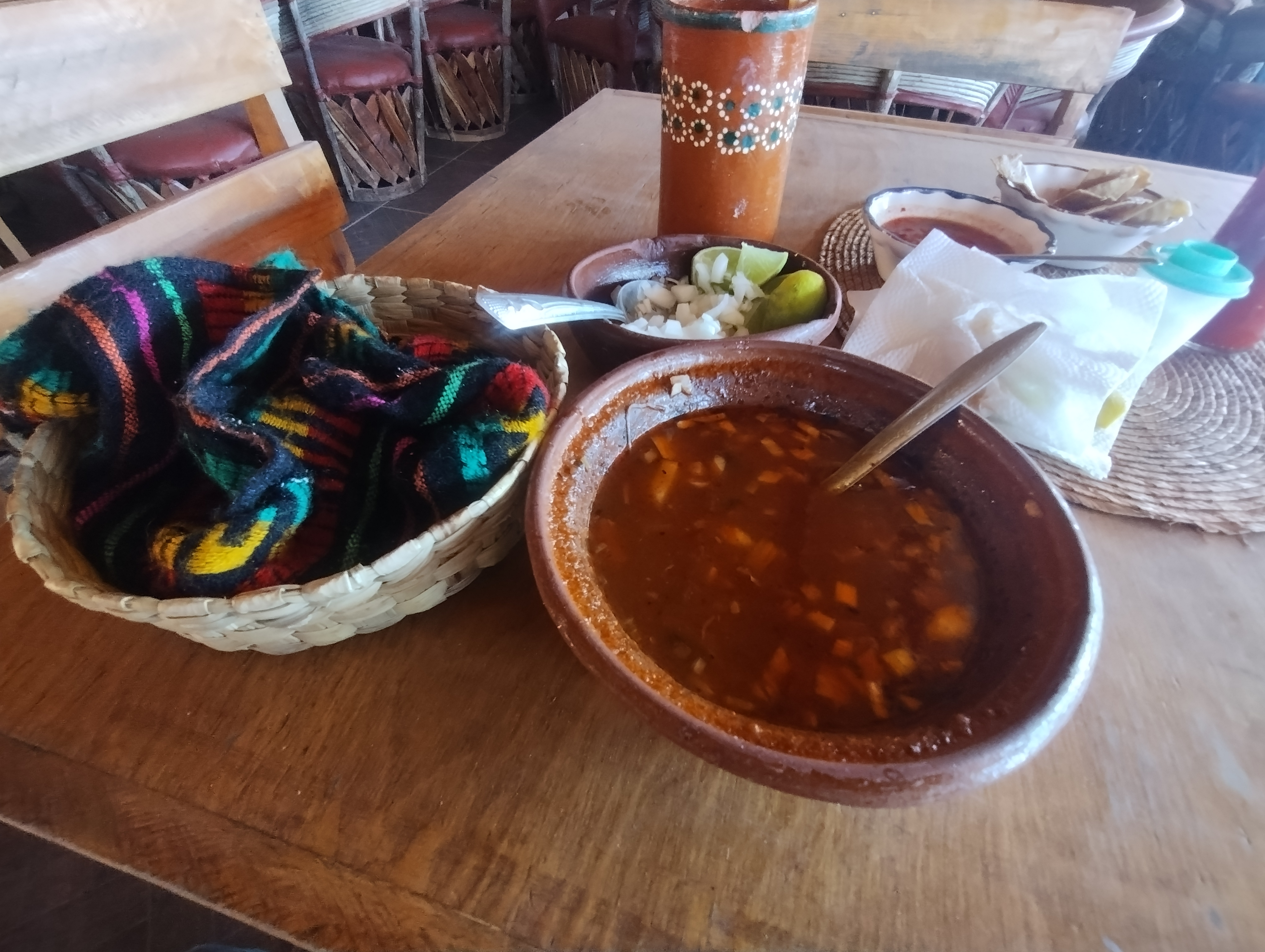 MI TENAMPA Birrieria-bar image 2