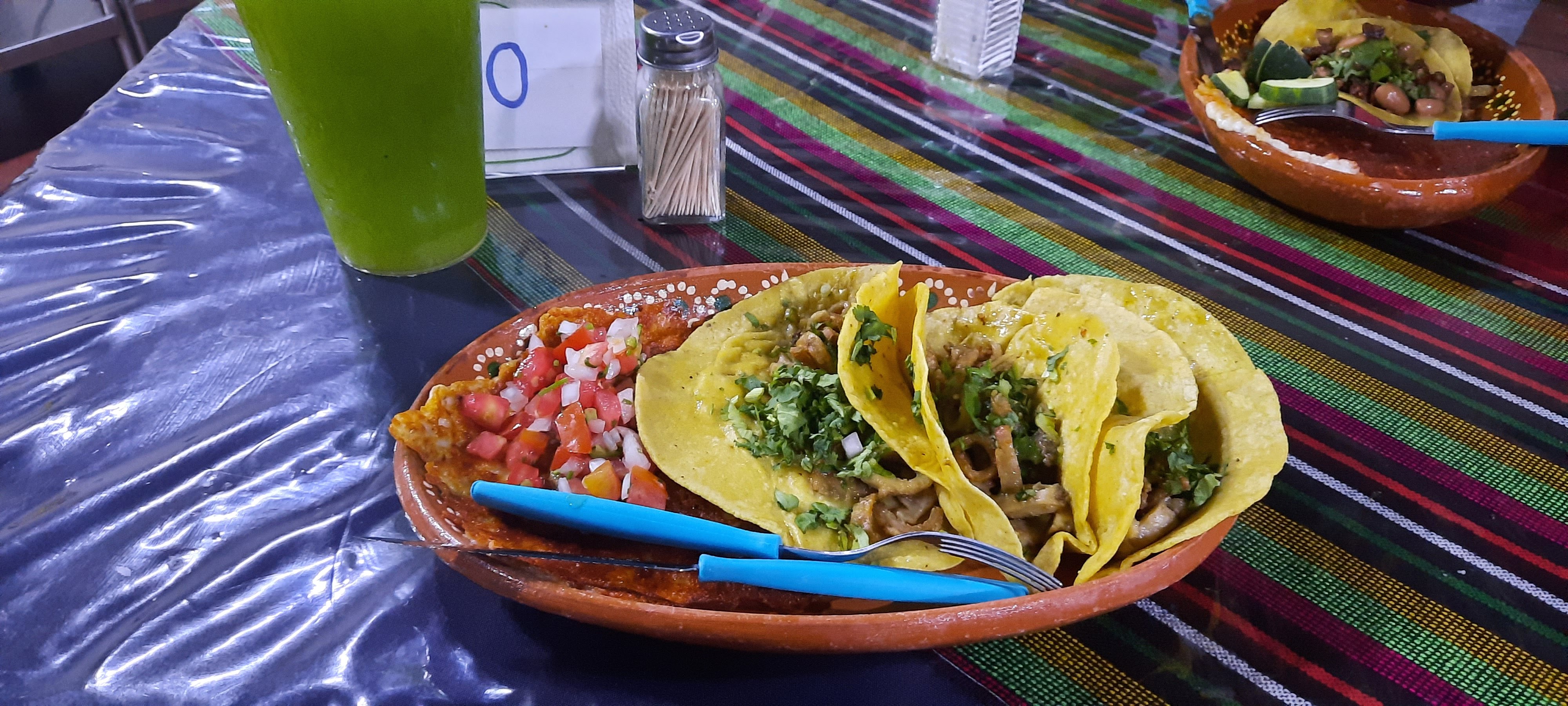 Menudería y Taquería Casimiro Castillo en Cocula image 1