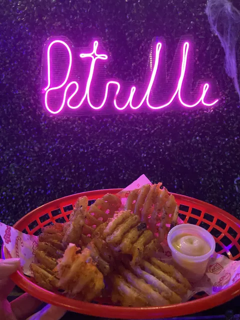 Petrilli Food & Drinks image 8