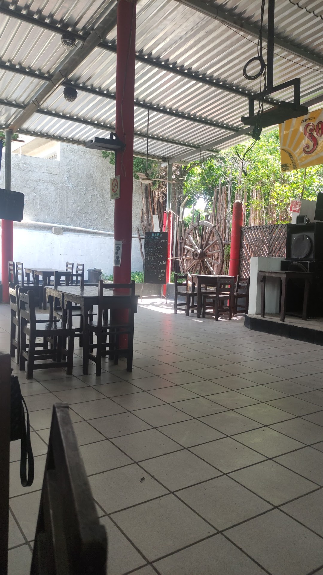 Centro Botanero “La Carreta” image 1