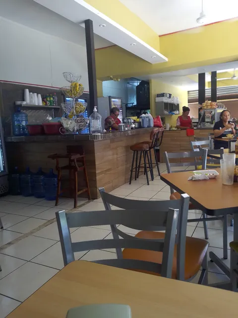 Lupita Loncheria y Pasteleria image 3