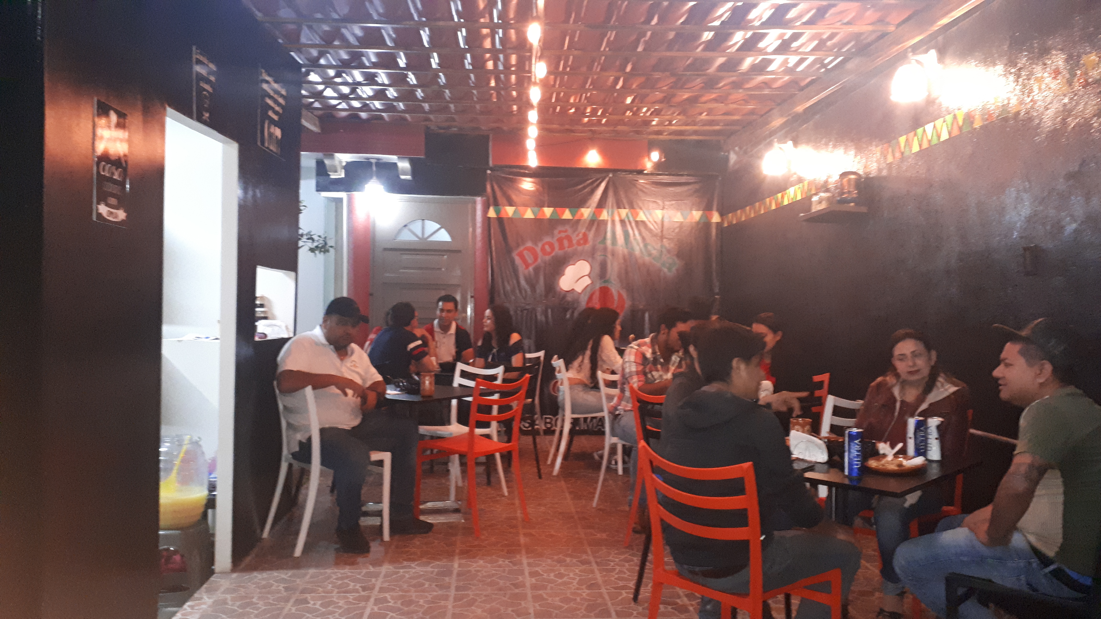 Cenaduria Doña Alicia. LR image 1