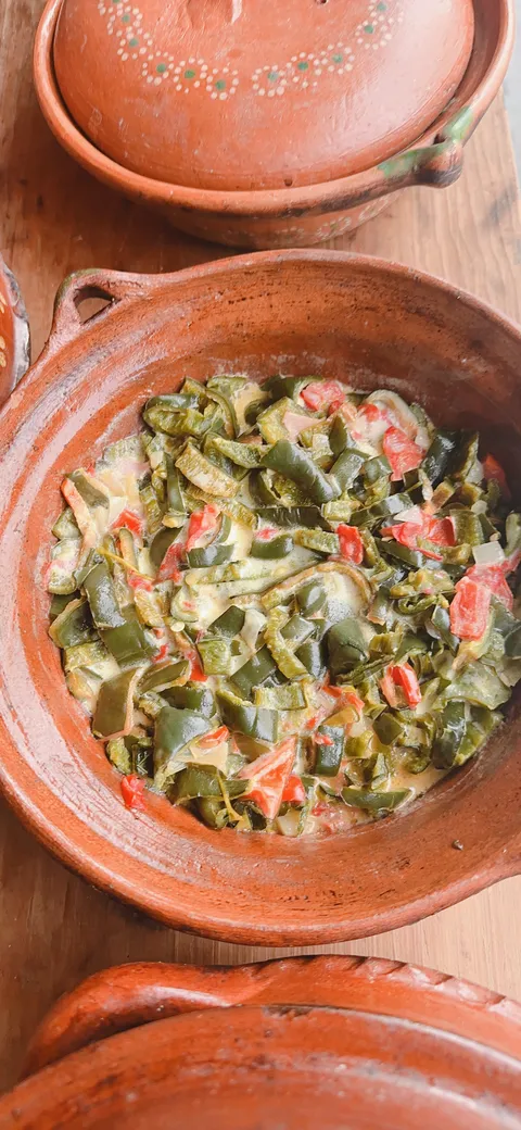 Los De Guisado image 4