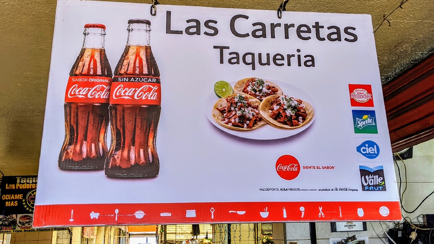 Las Carretas Taquería image 3