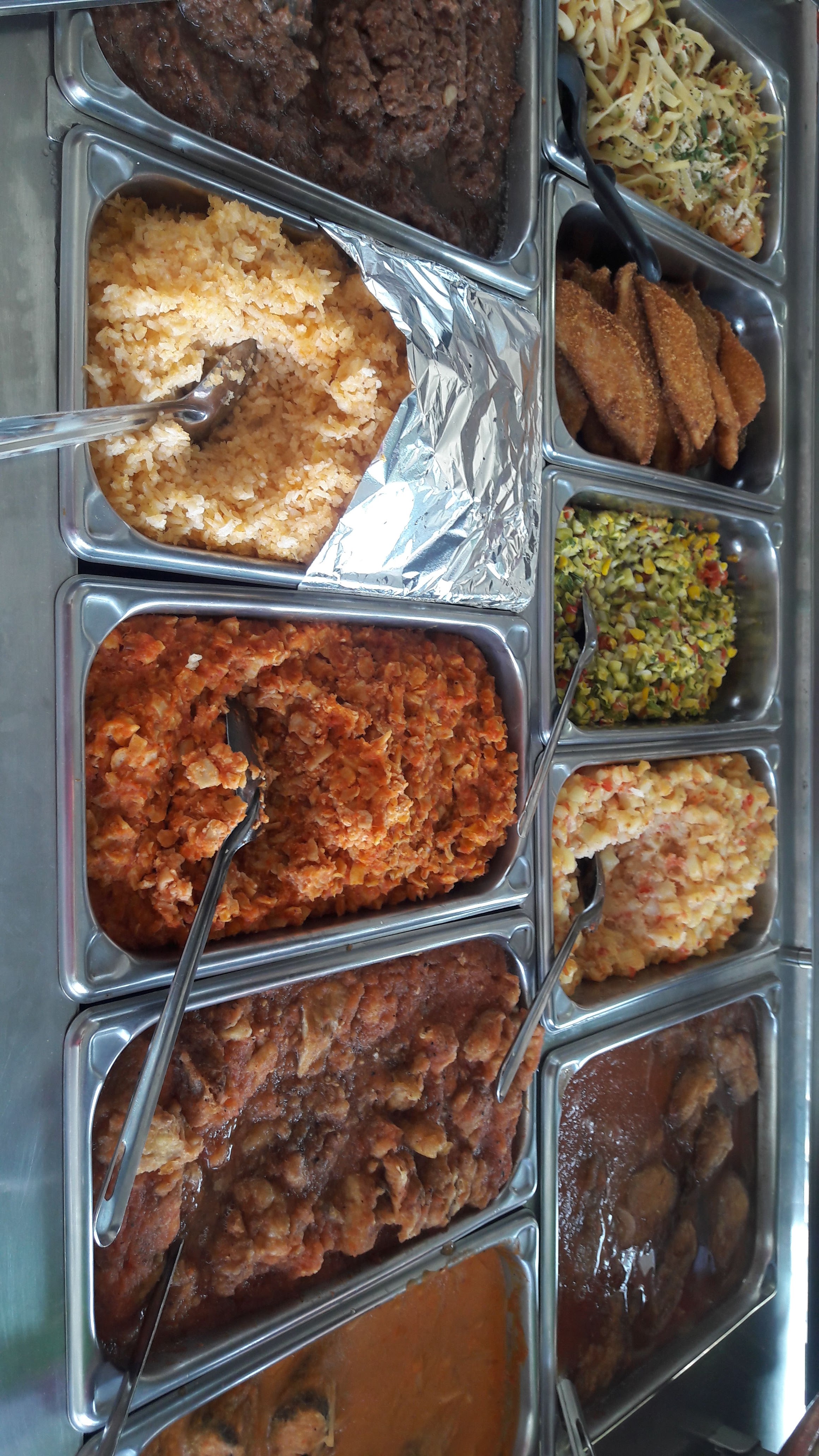 Guisados Y Ensaladas D'López image 3