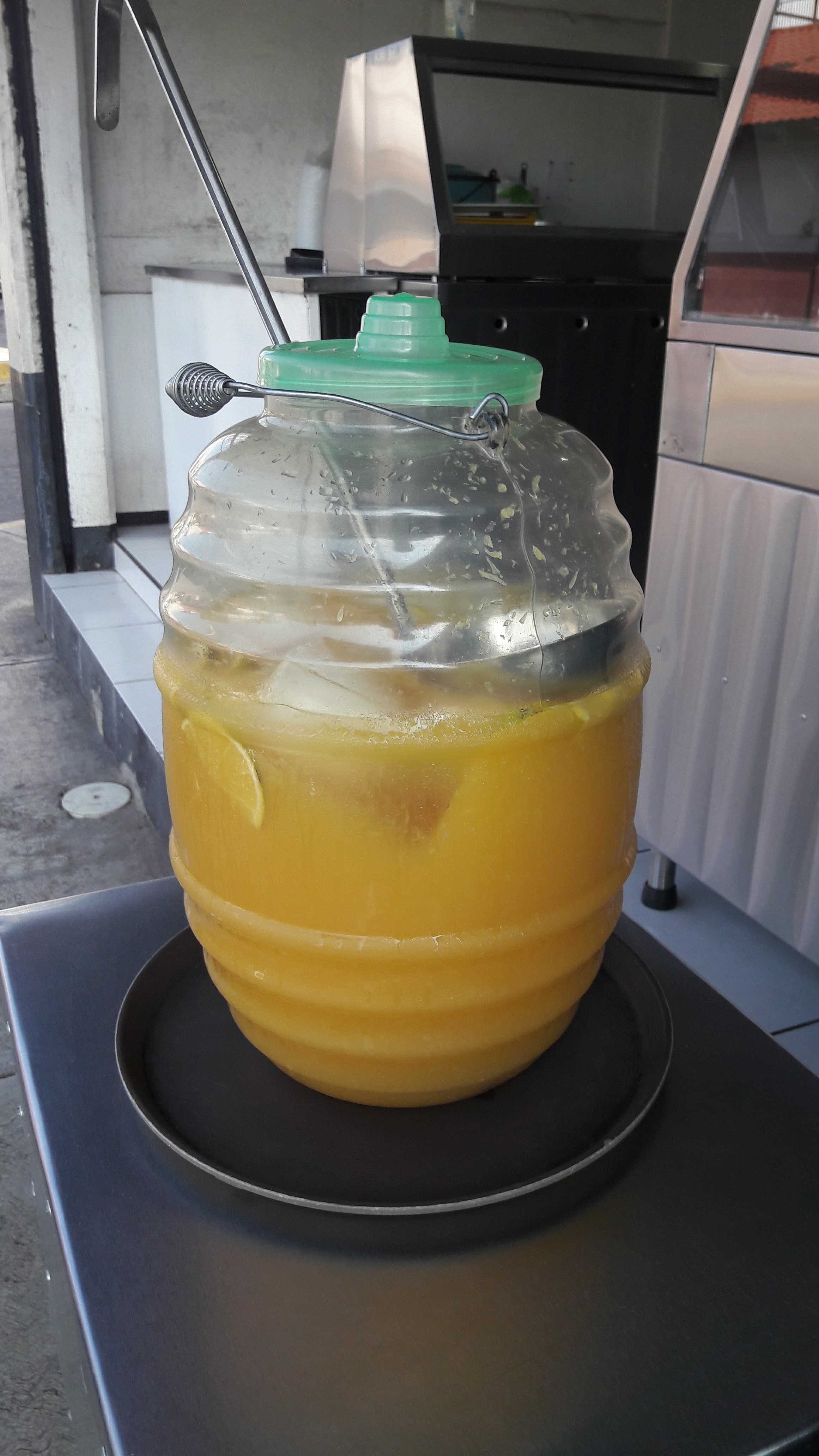 Guisados Y Ensaladas D'López image 9