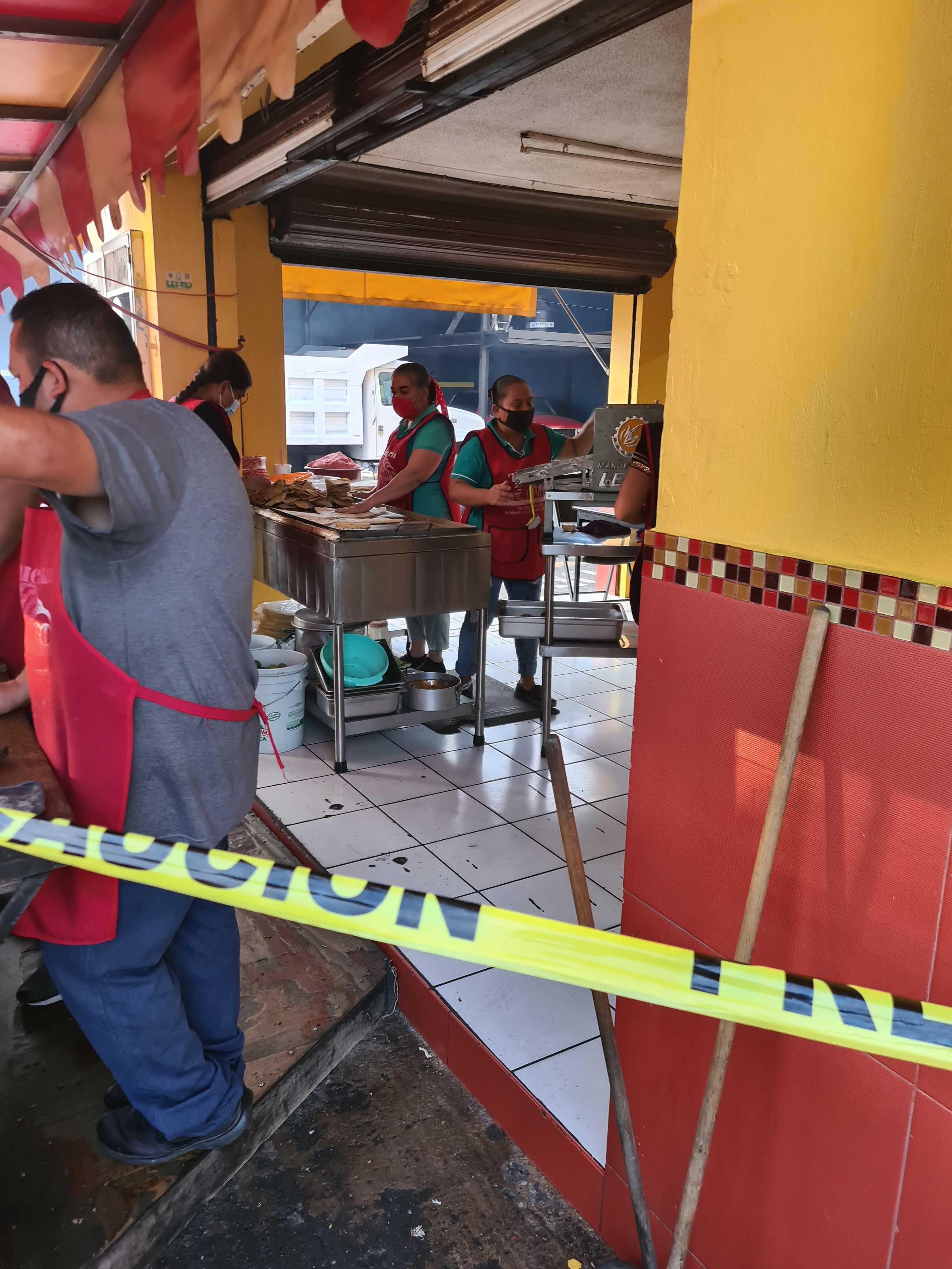 Taqueria El Flaco image 10