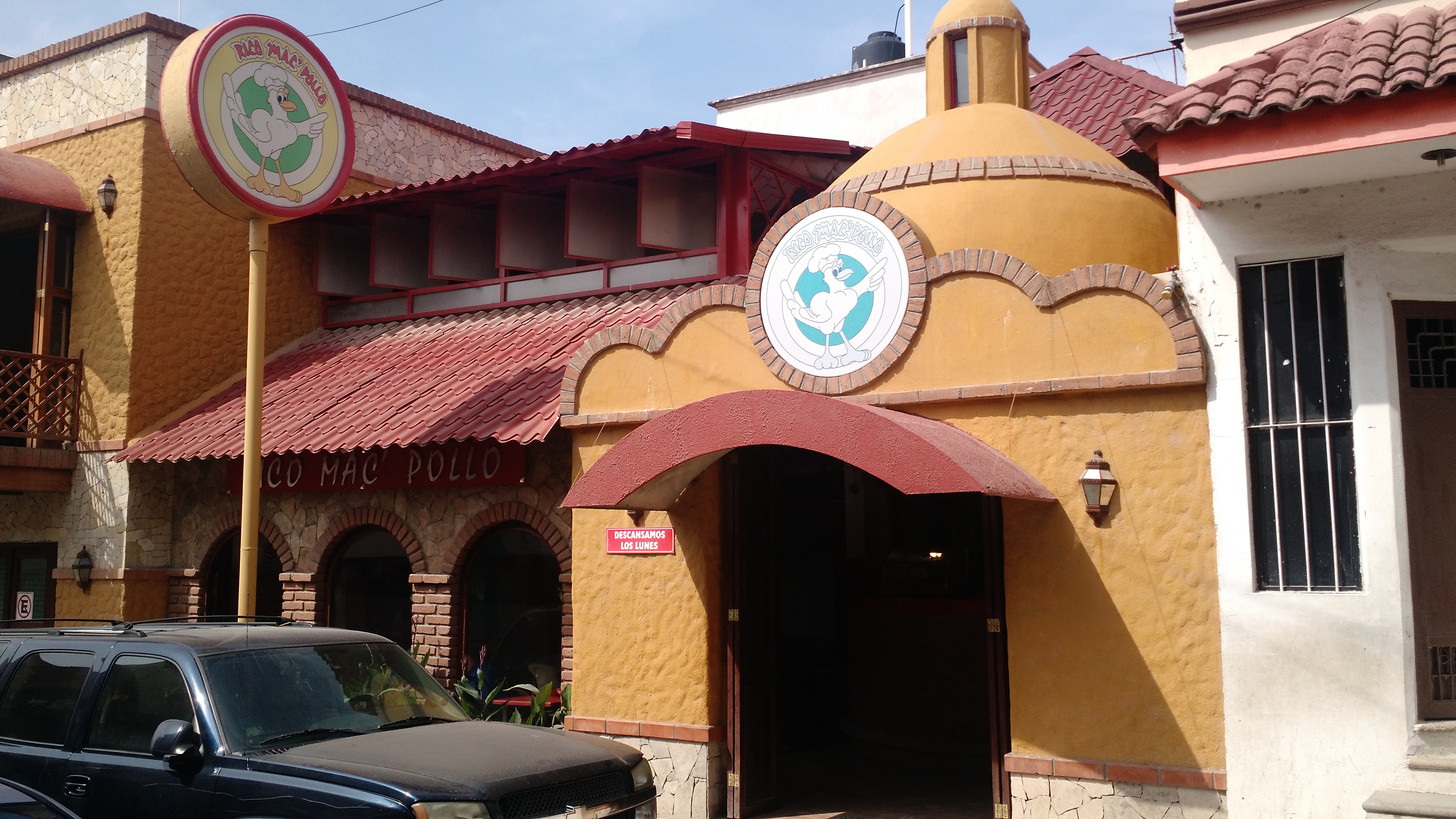 Aquino's Chicken image 1