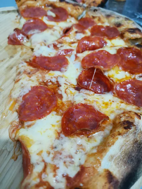 Drey Pizzas image 3