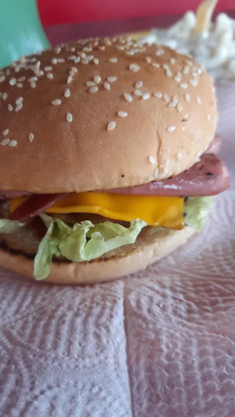 Chicken & Burgers image 6