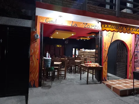 Tlayudas “La Zarza” image 1