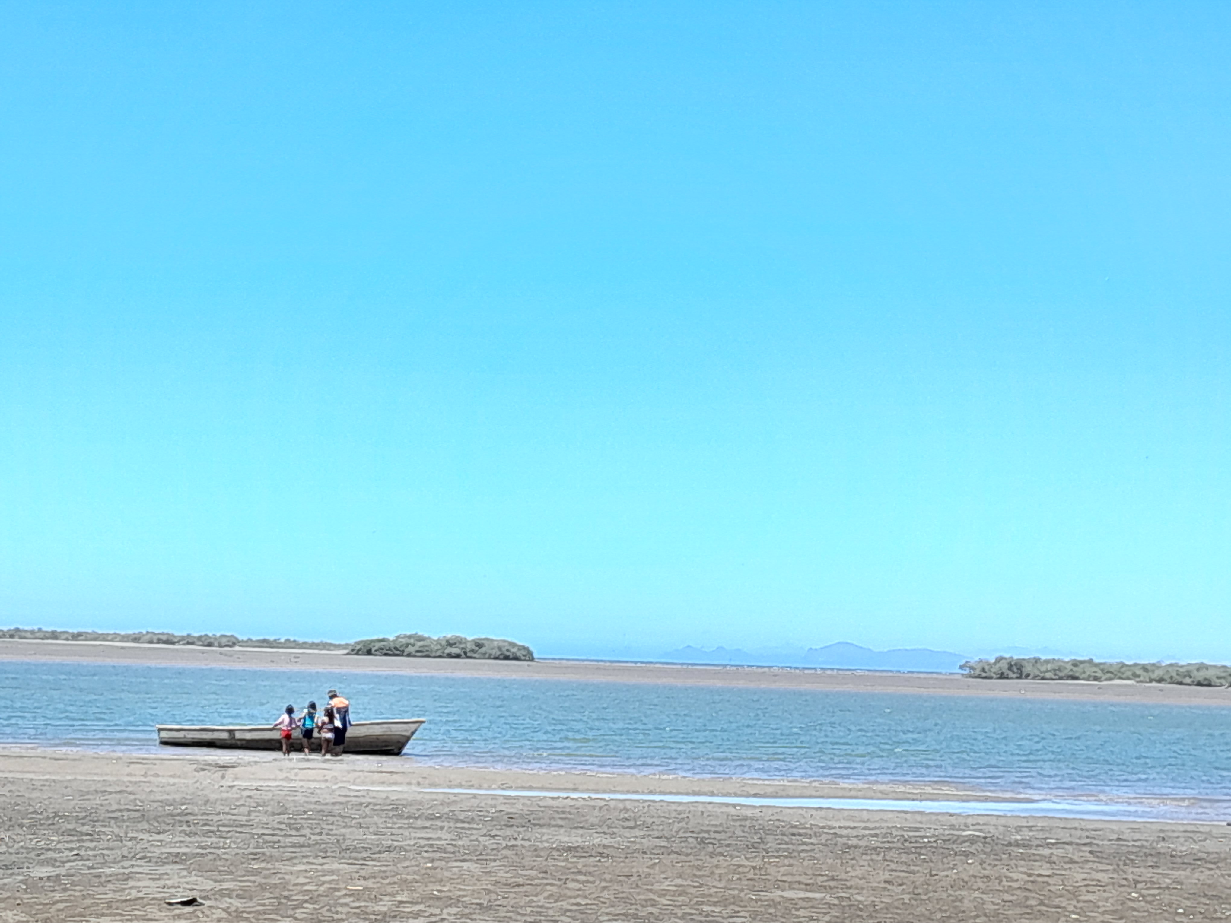 ALMEJAS EL CRUCERO DE ESPERANZA image 10