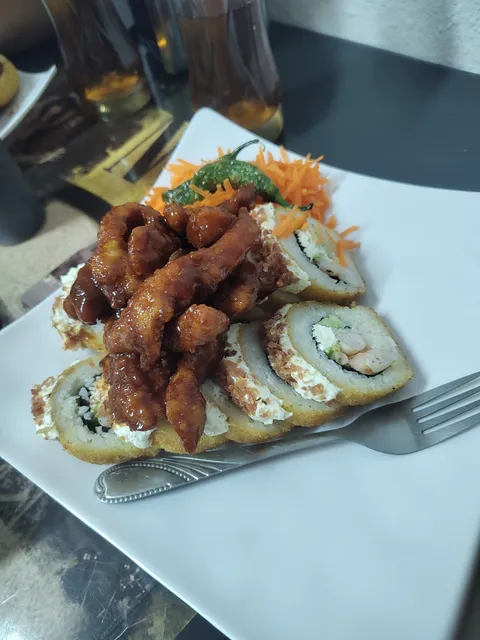 Music & Roll Sushi image 5