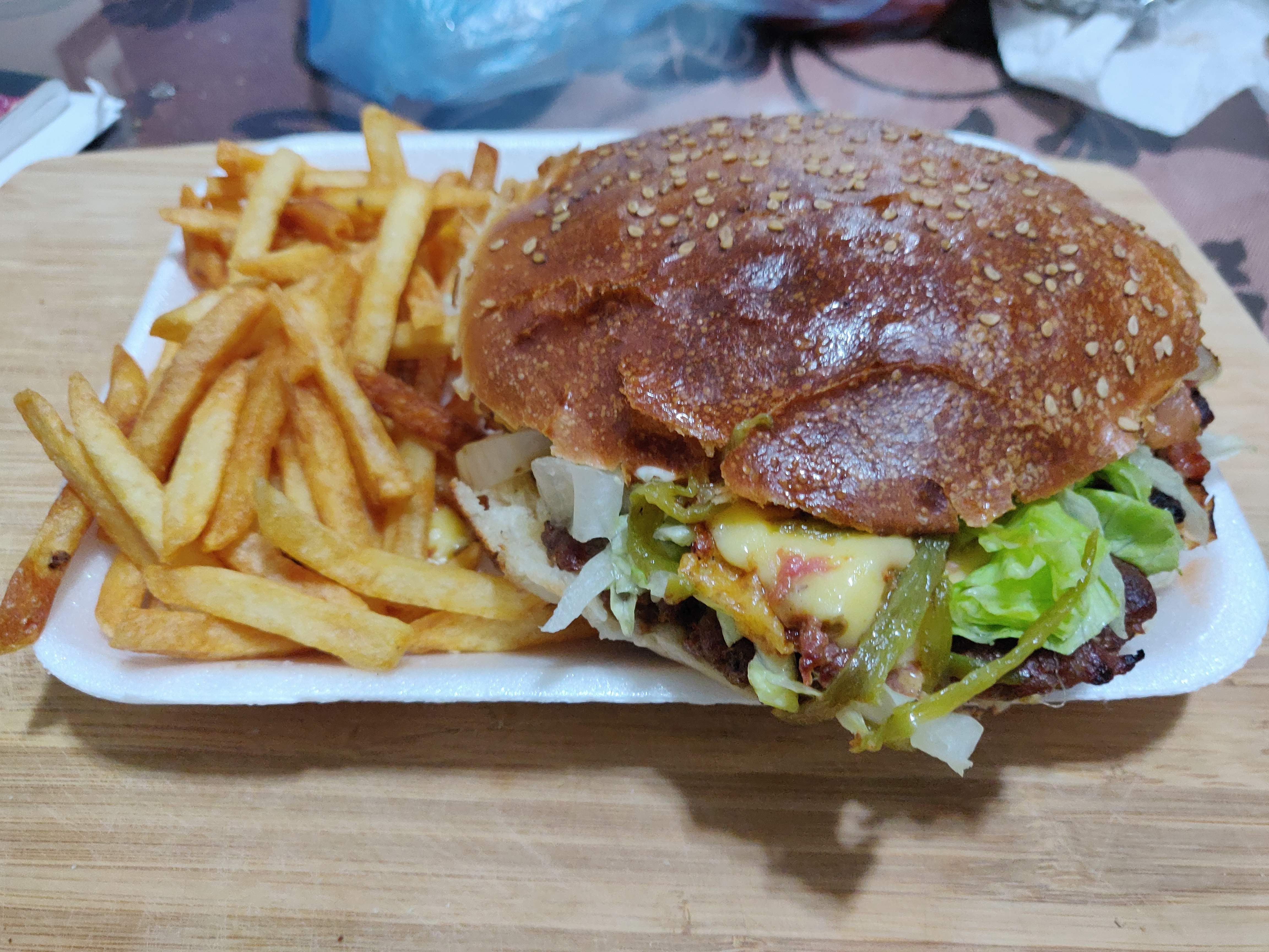 Dino's Burger image 2