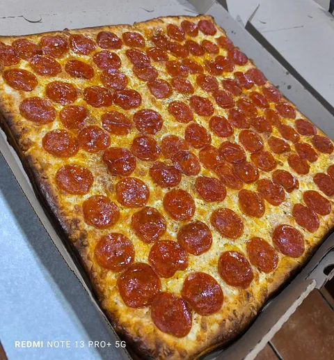 Lasconni Pizza image 1