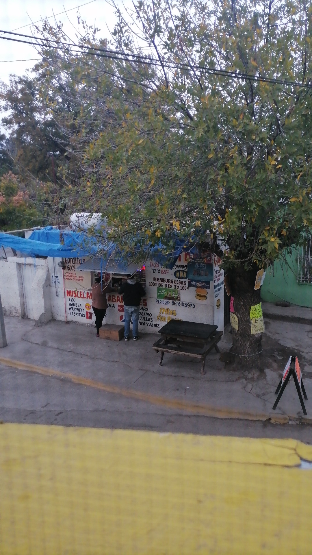 Hamburguesas, gorditas, Lonches y tacos el puente image 2