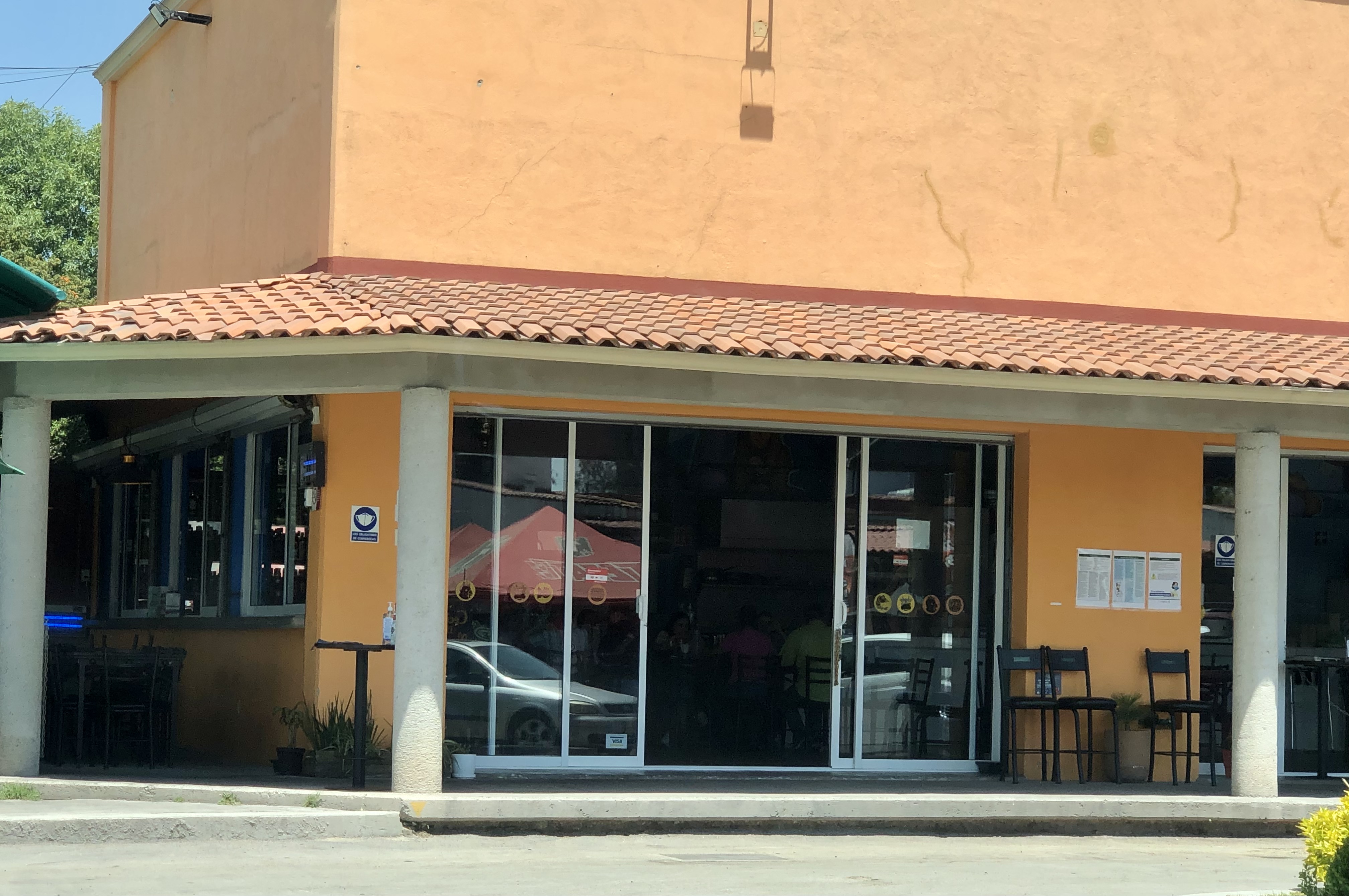 La Cochiñera Seafood image 1