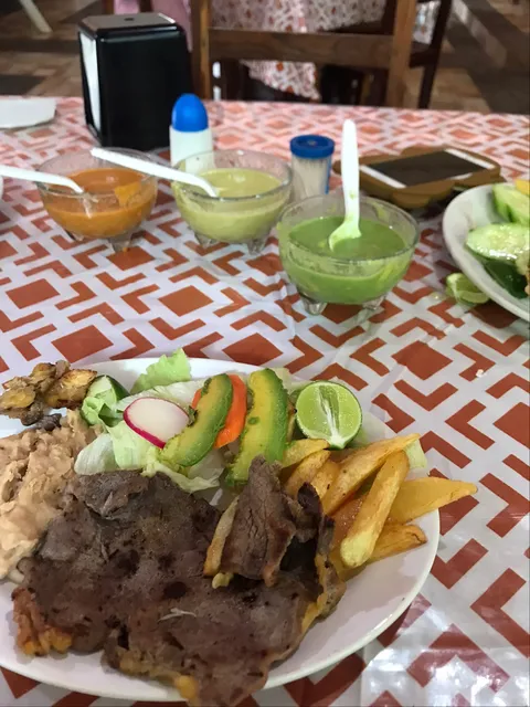 Cabaña Latino image 7