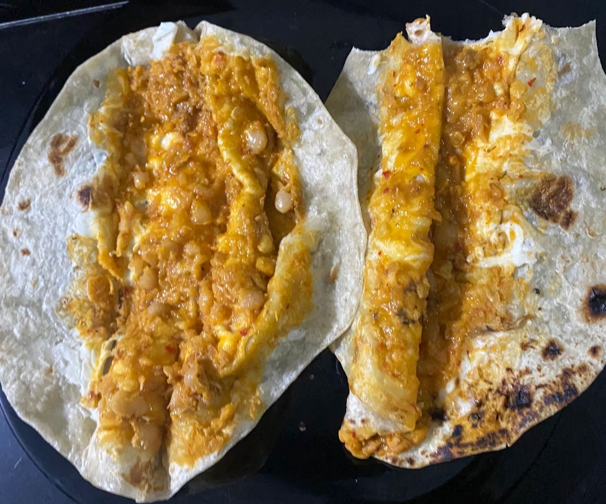 Burritos Doña Elia image 4