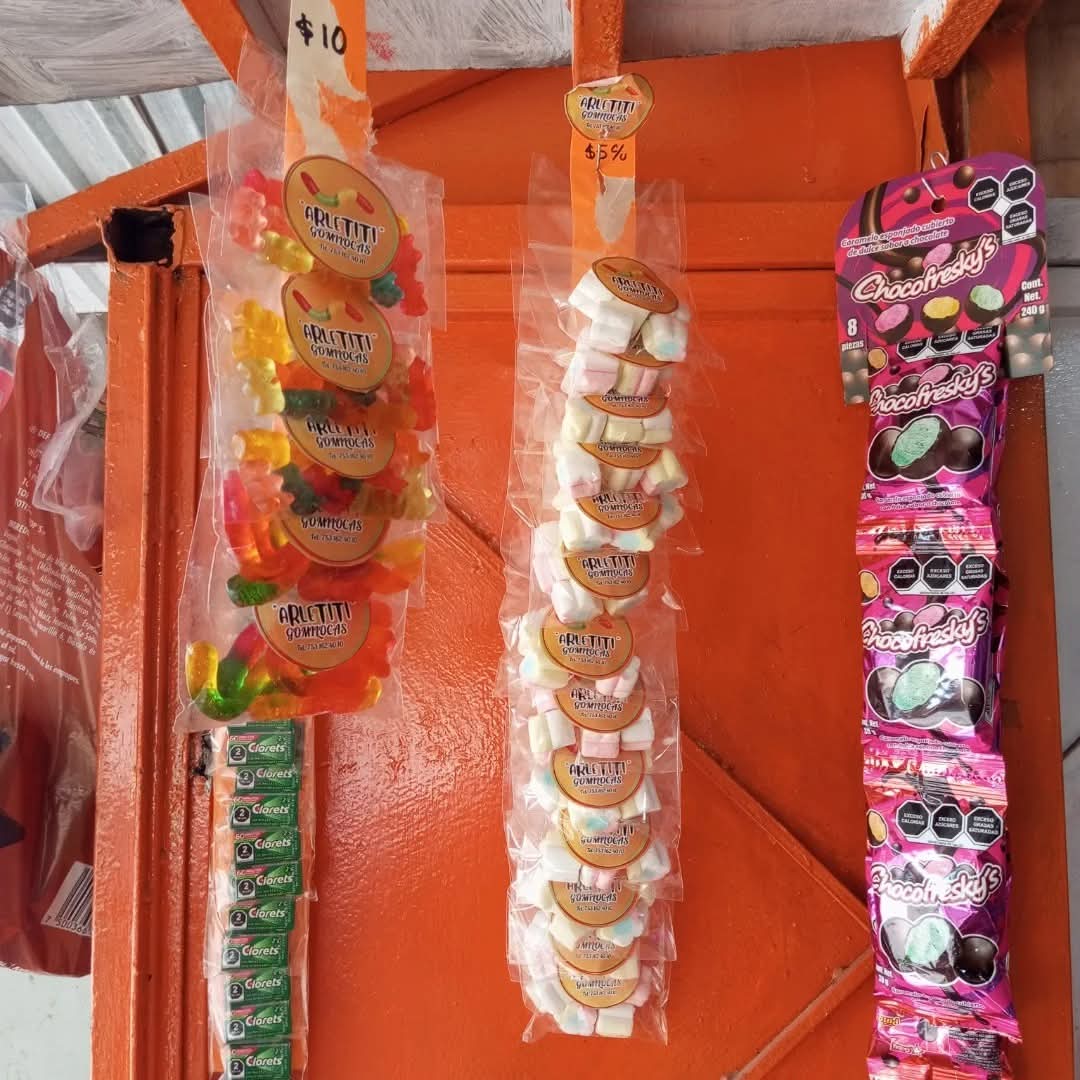 PLACITA FAMSAR 🍔🥤🍨🌭 image 8