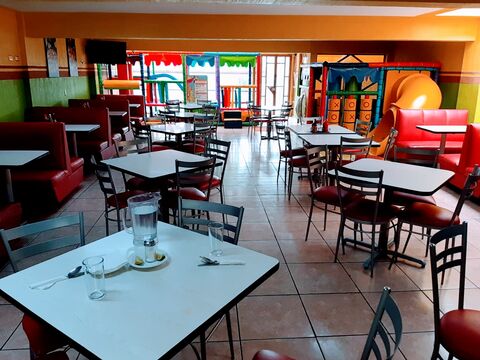 Luiggi's Pizza&Restaurant image 1