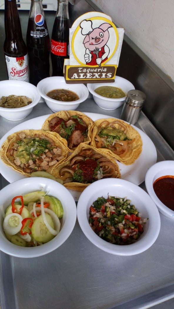 Carnitas Alexis image 3