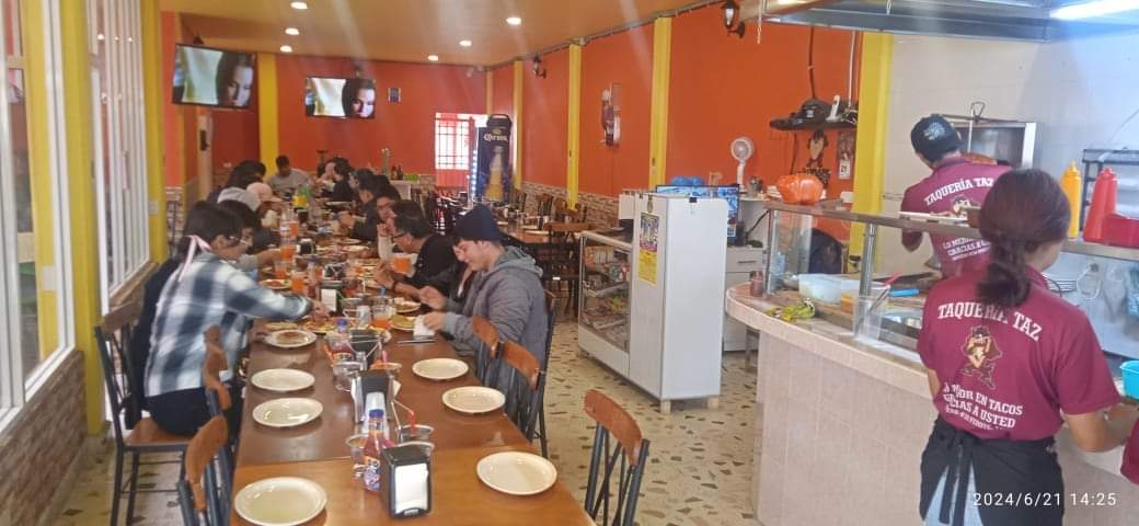 Taqueria Taz 2 image 4