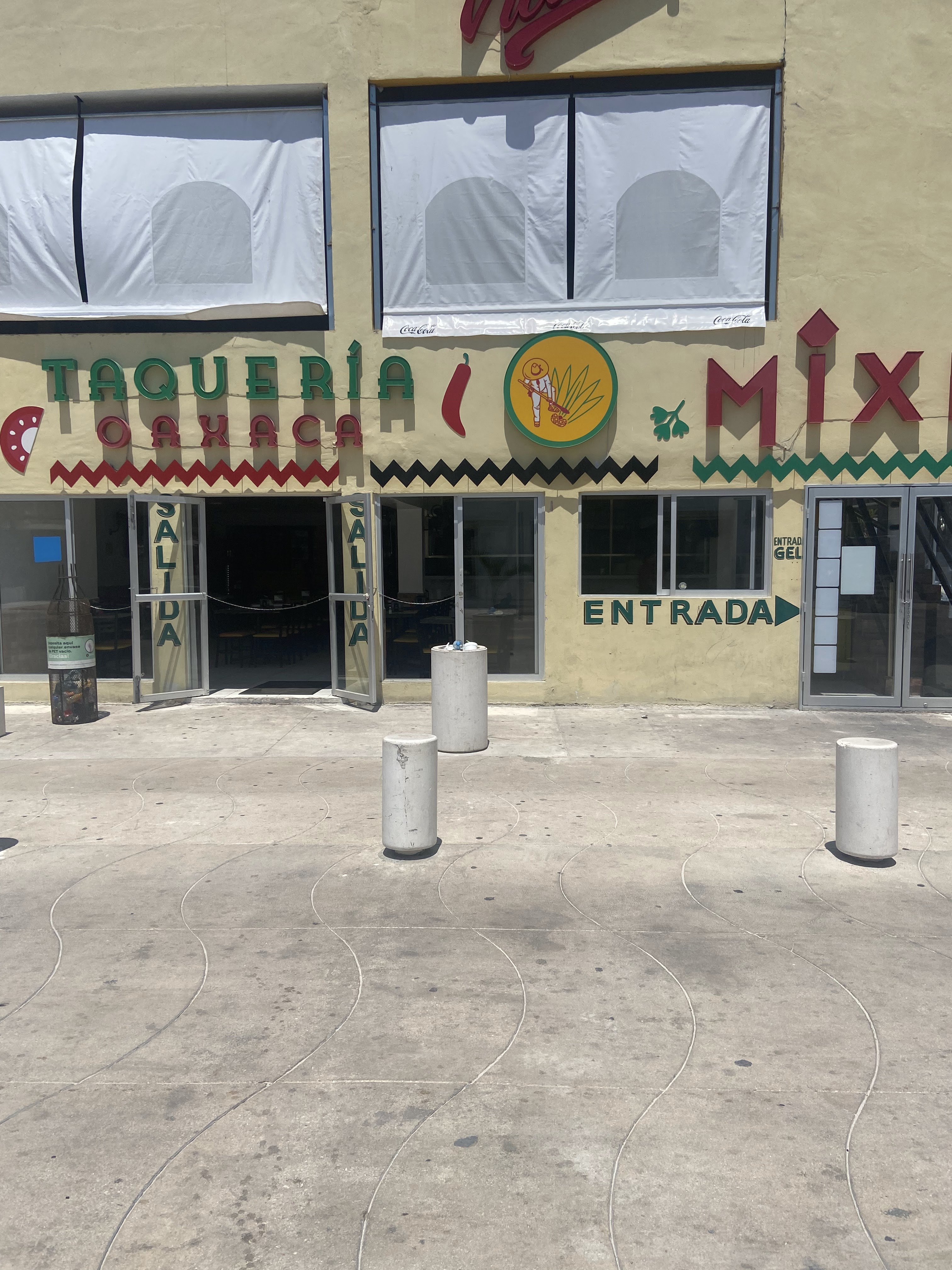 La Taqueria image 8