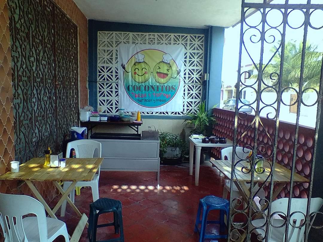 Coconito's. Asado & shrimp image 1