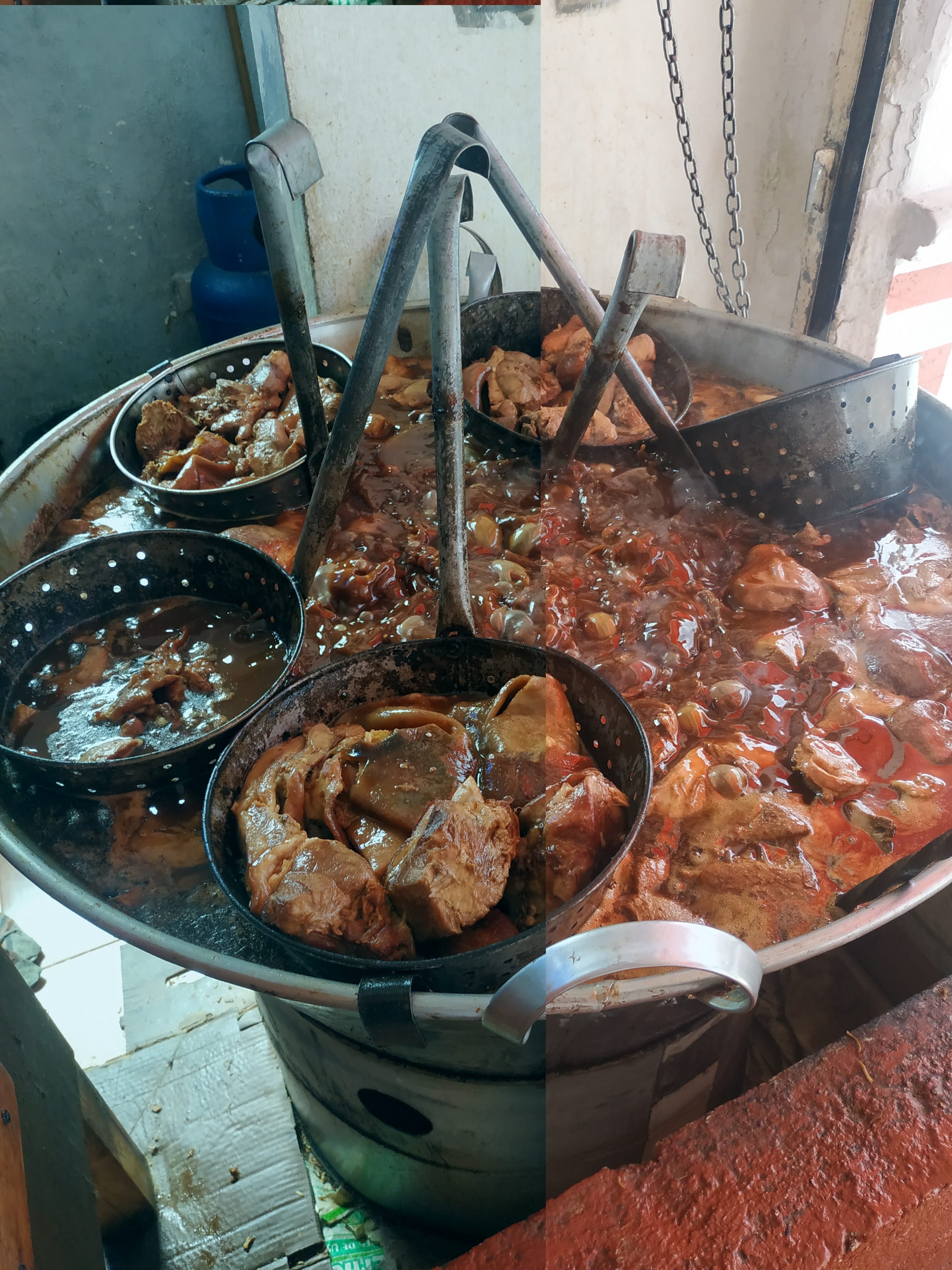 El Sabor de Michoacán Carnitas Estilo Michoacán, el sabor de tradiciones nos distingue. image 6