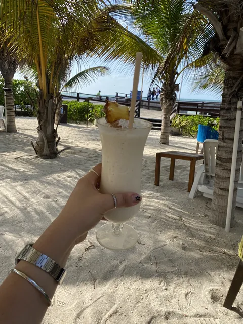 Marymar Beach Club image 7