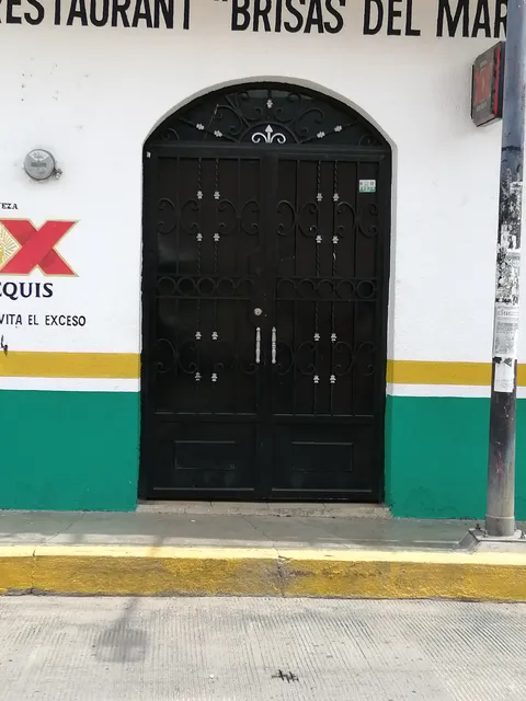 Brisas Del Mar image 7