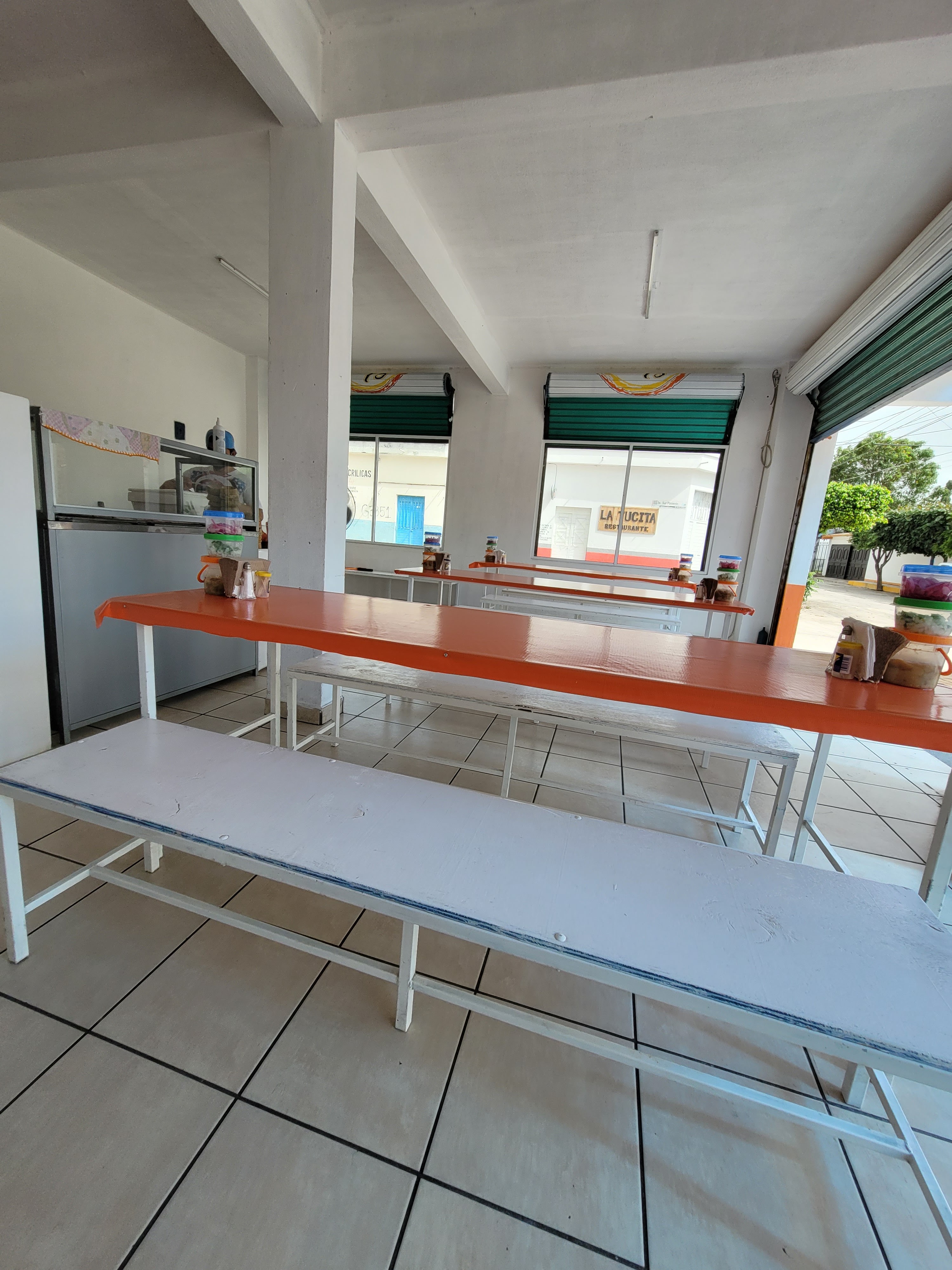 El jicarazo tacos y pozol image 7