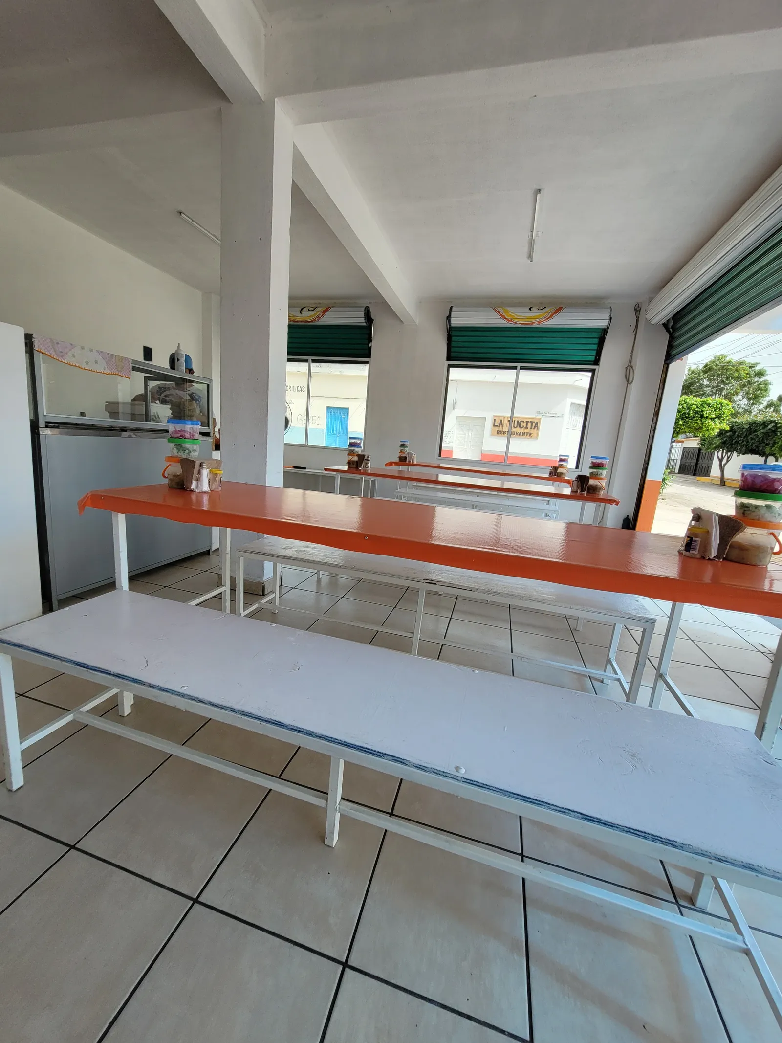El jicarazo tacos y pozol image 7