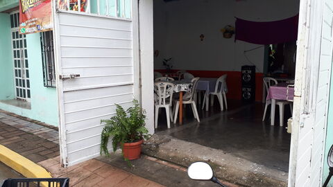 La barbacha image 8