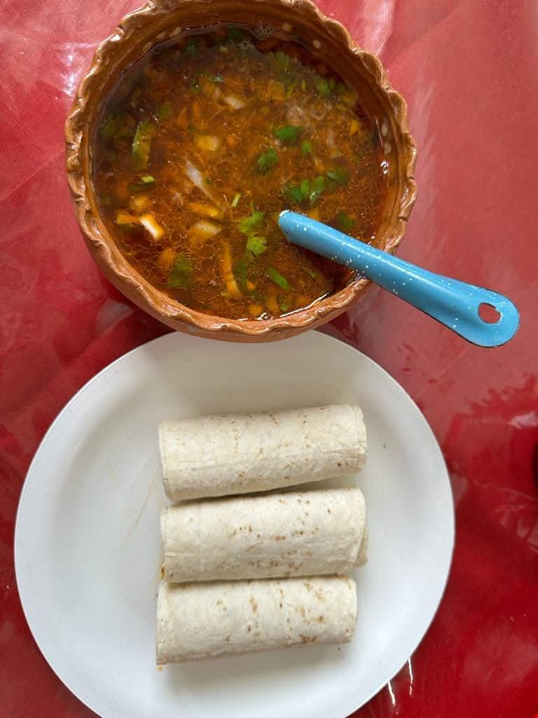 Taquería Gómez Ruiz image 3