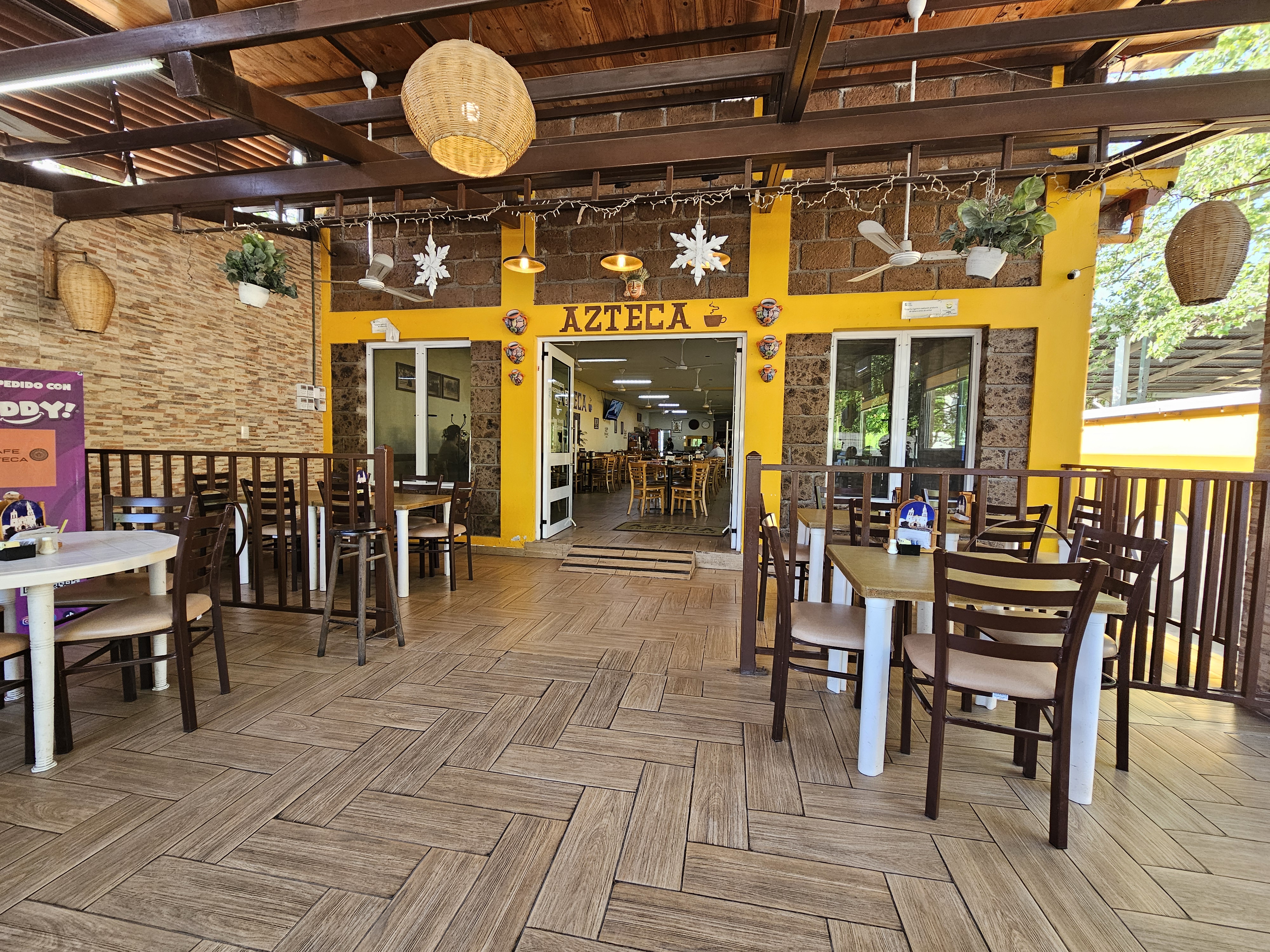 Café Azteca image 3