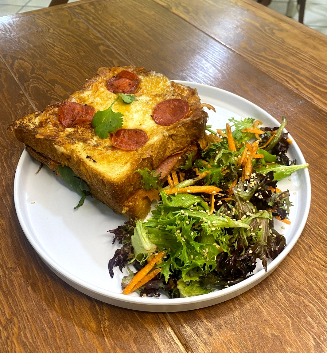 Sol y Canela - Restaurante image 4