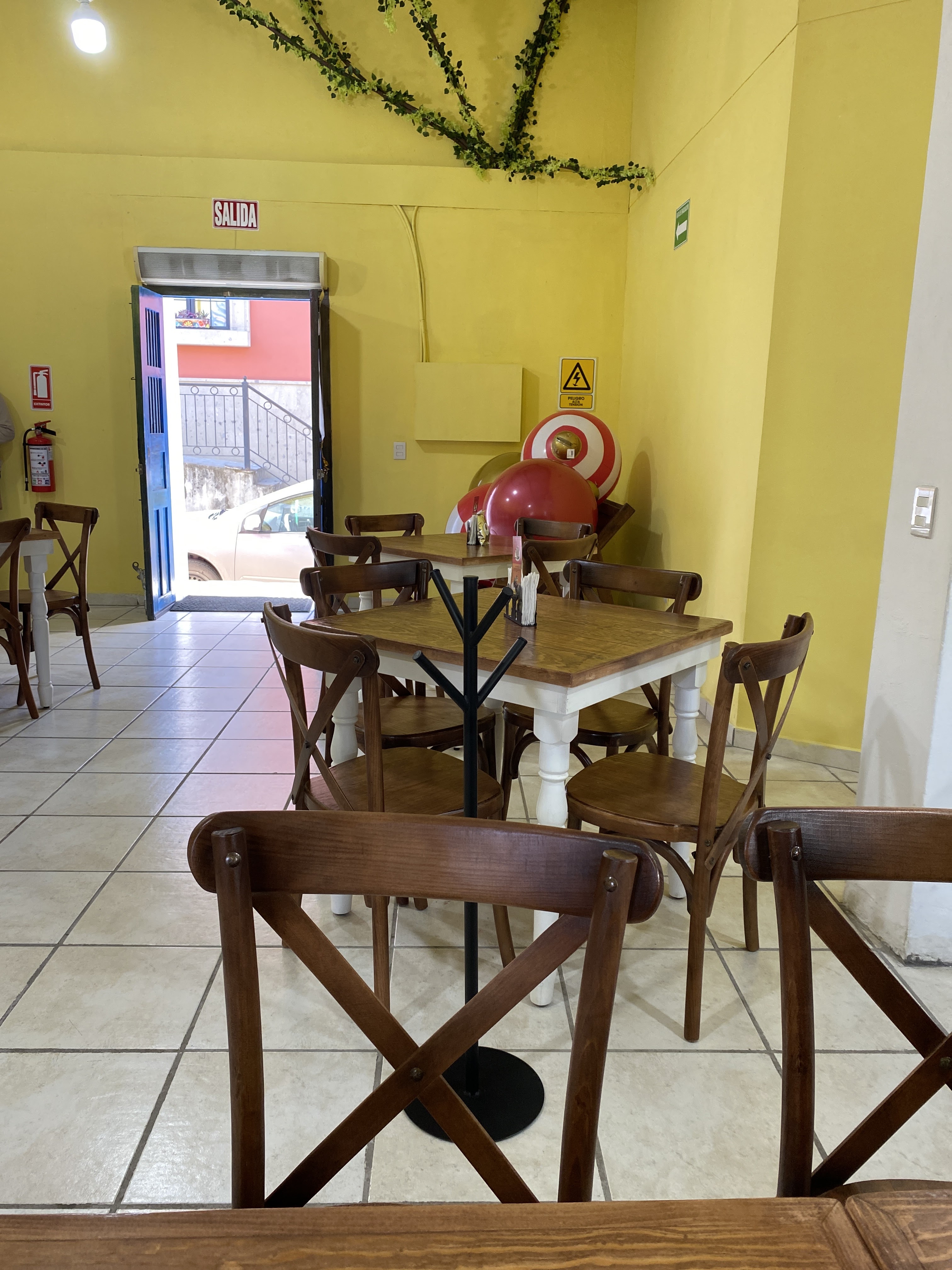 Sol y Canela - Restaurante image 7