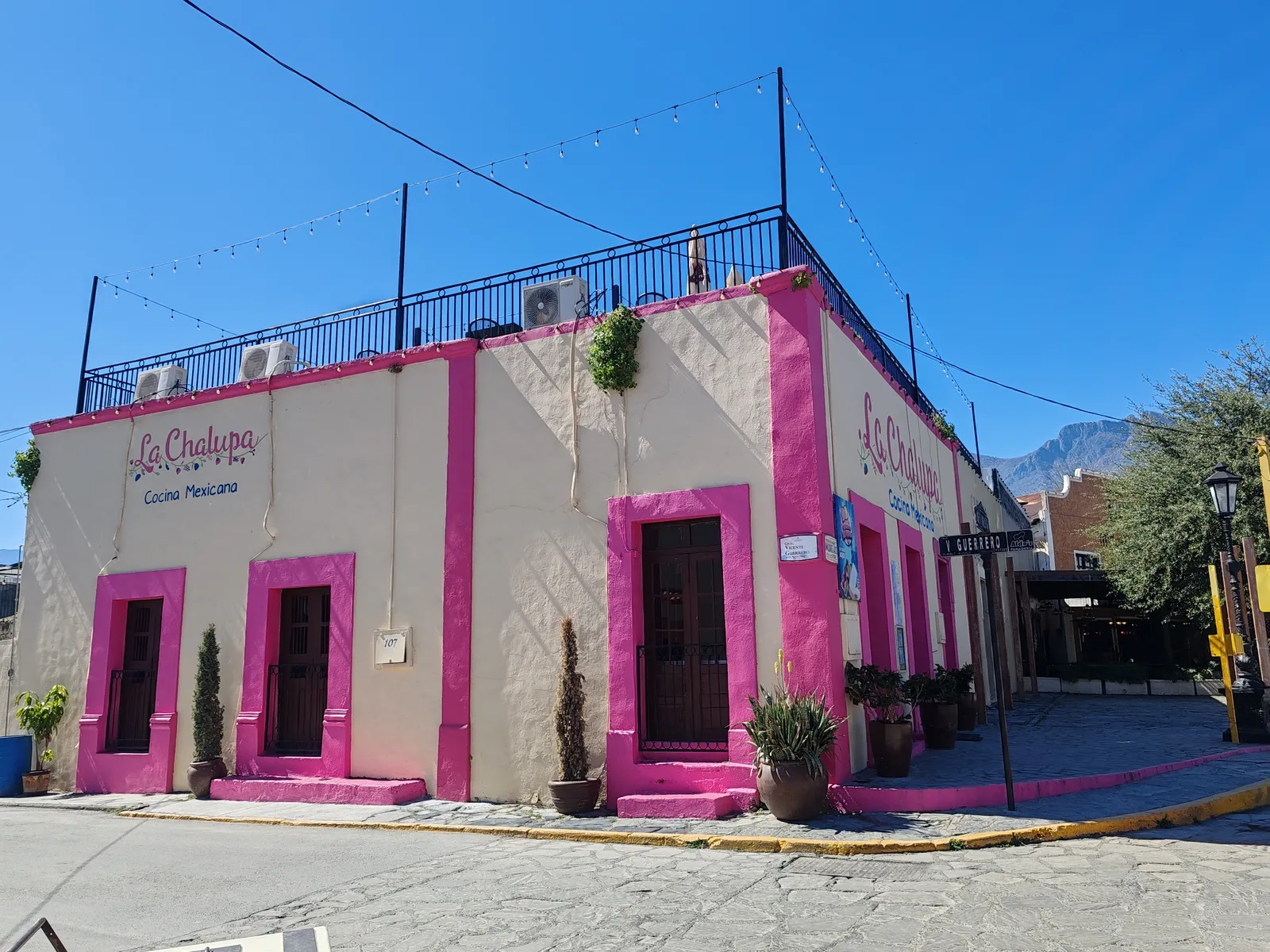 La Chalupa image 3