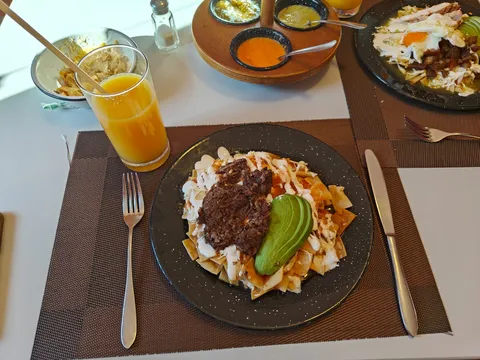 Querida Patria image 3