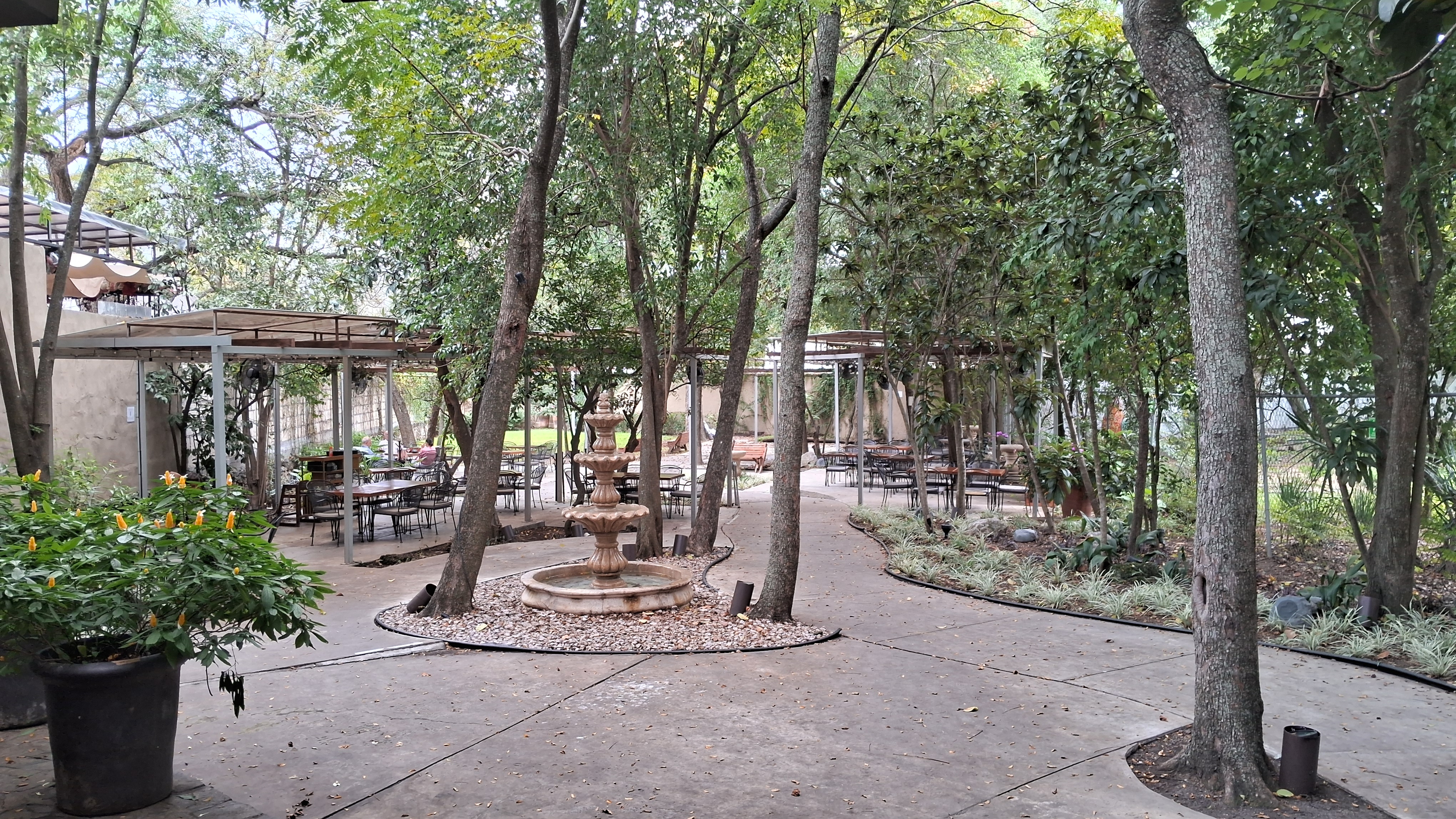 La Postreria 77-Enchiladas Inc. | Santiago image 3