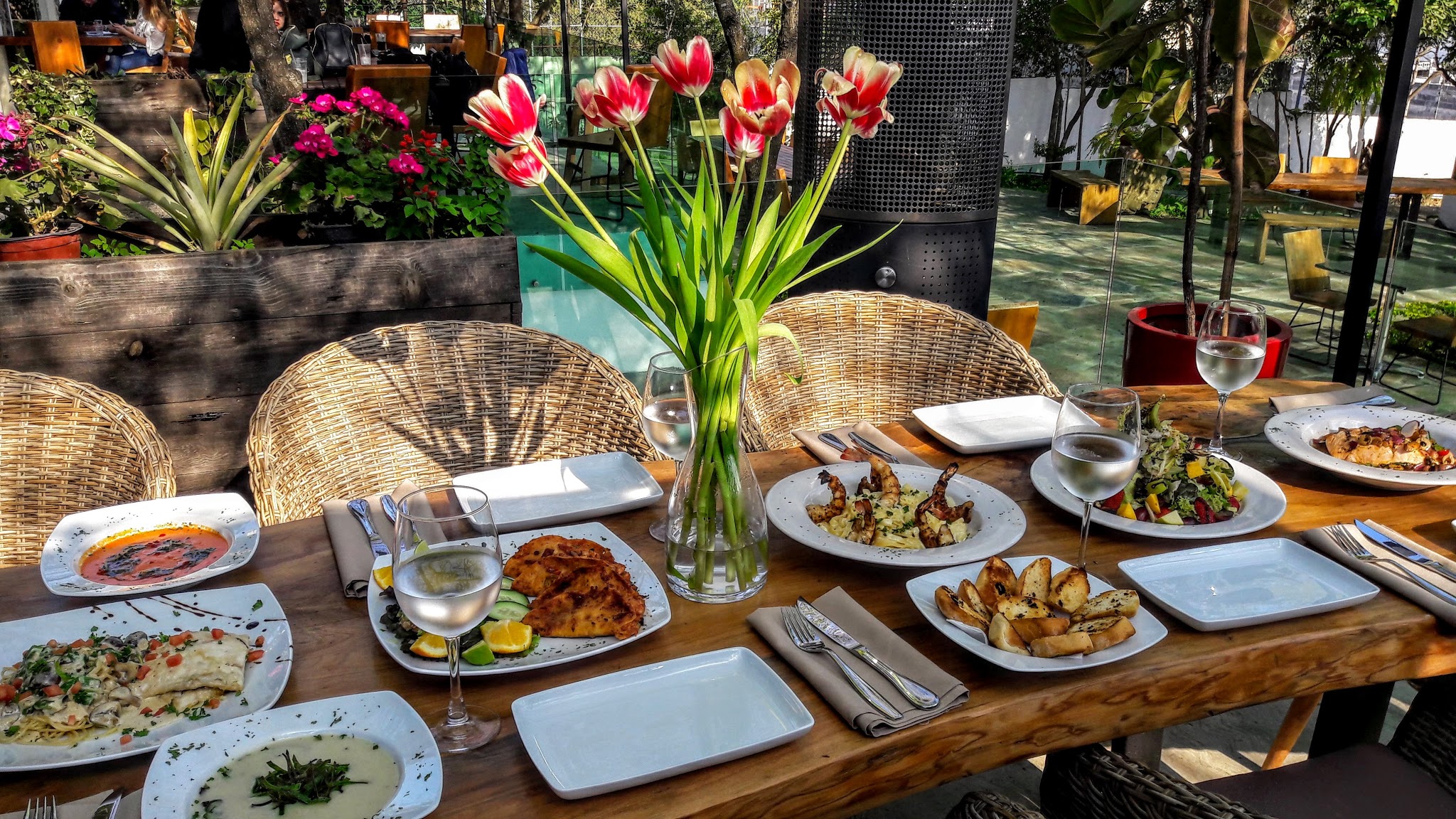 El Traspatio Restaurante image 2