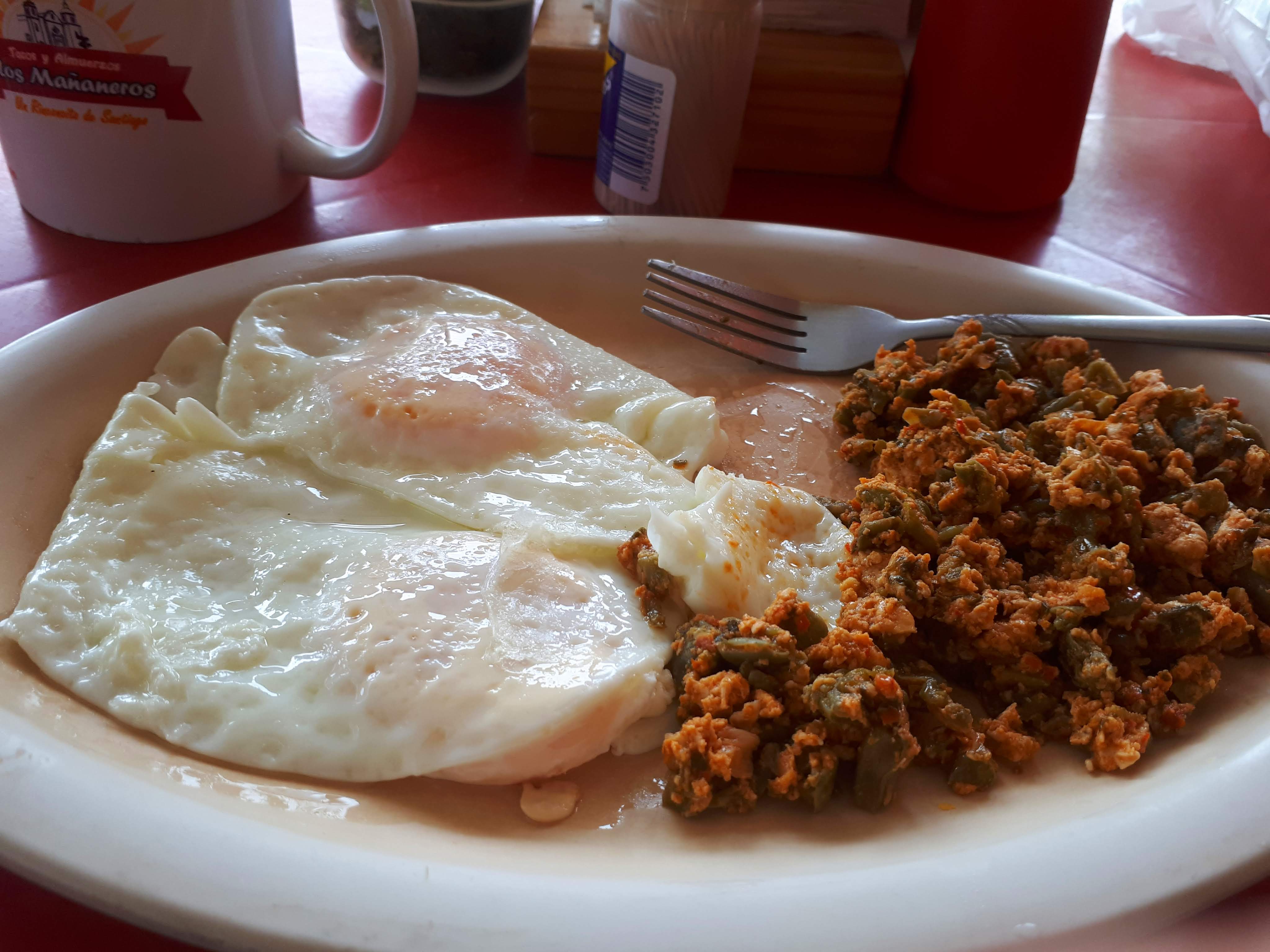 Tacos Y Almuerzos Los Mañaneros image 2