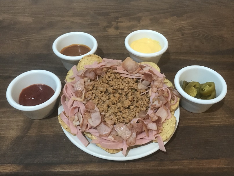 Hamburguesas, Alitas, Burritos y más - Delicioso 4 Vientos image 2