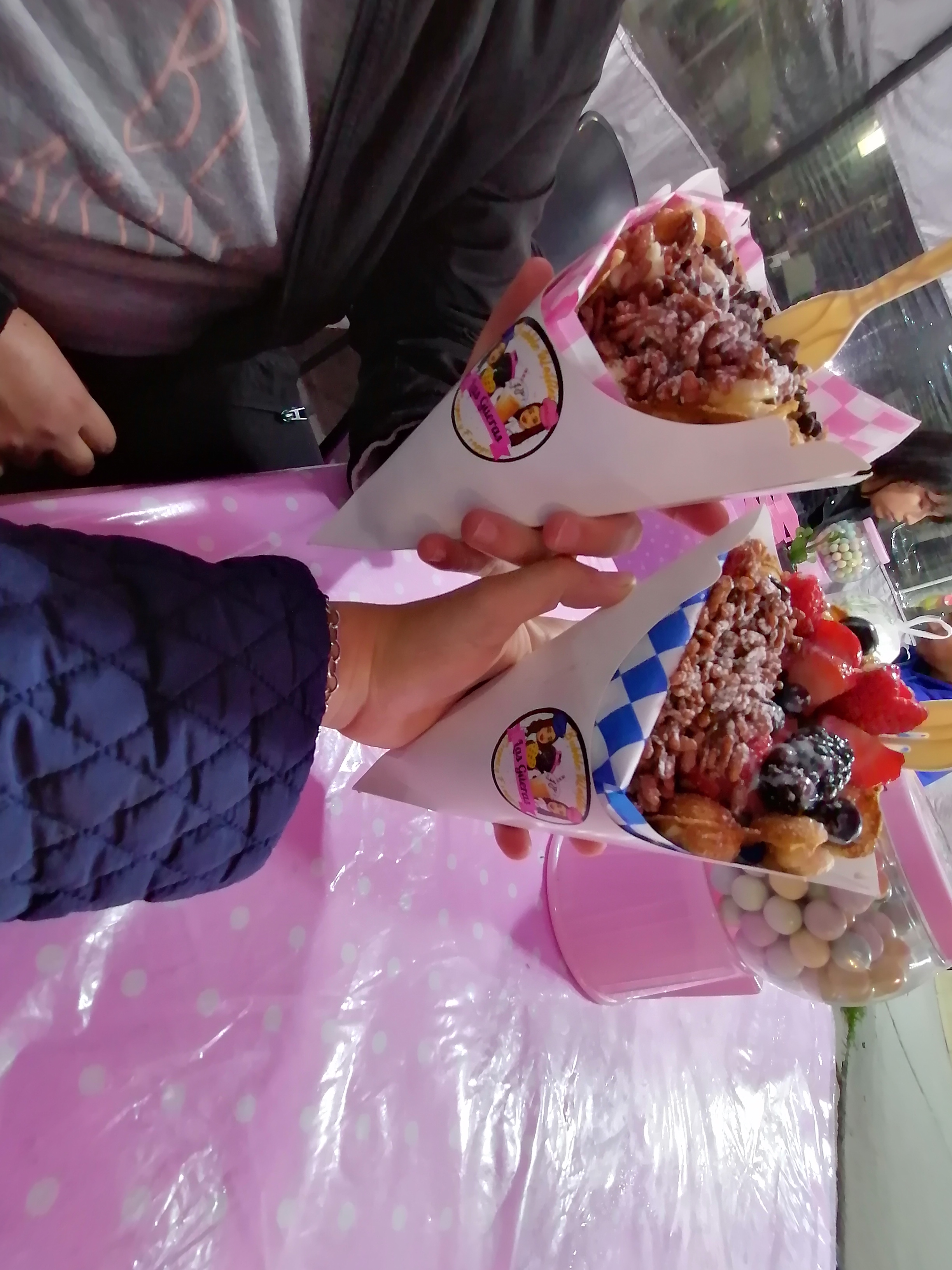 Chino's pizzas image 4