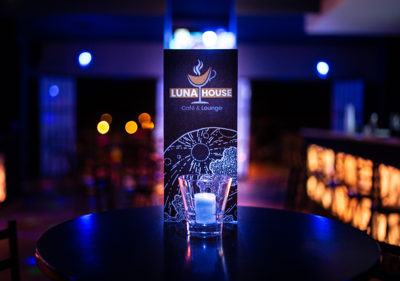 LUNA HOUSE CAFÉ & LOUNGE image 6