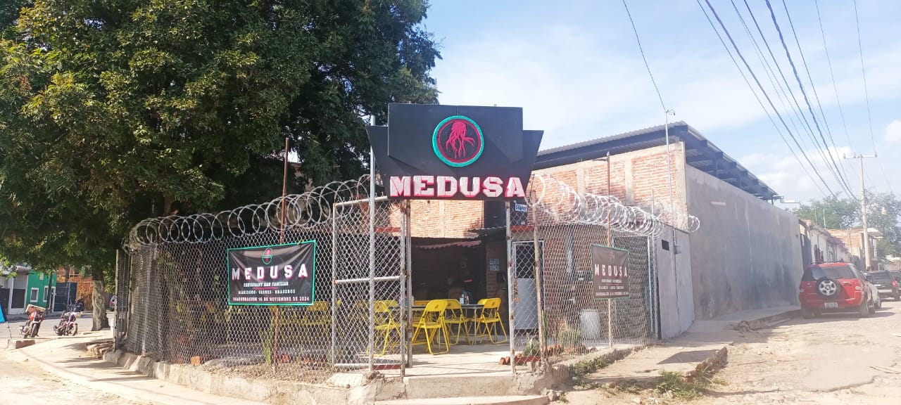 Medusa Restaurante Bar image 1