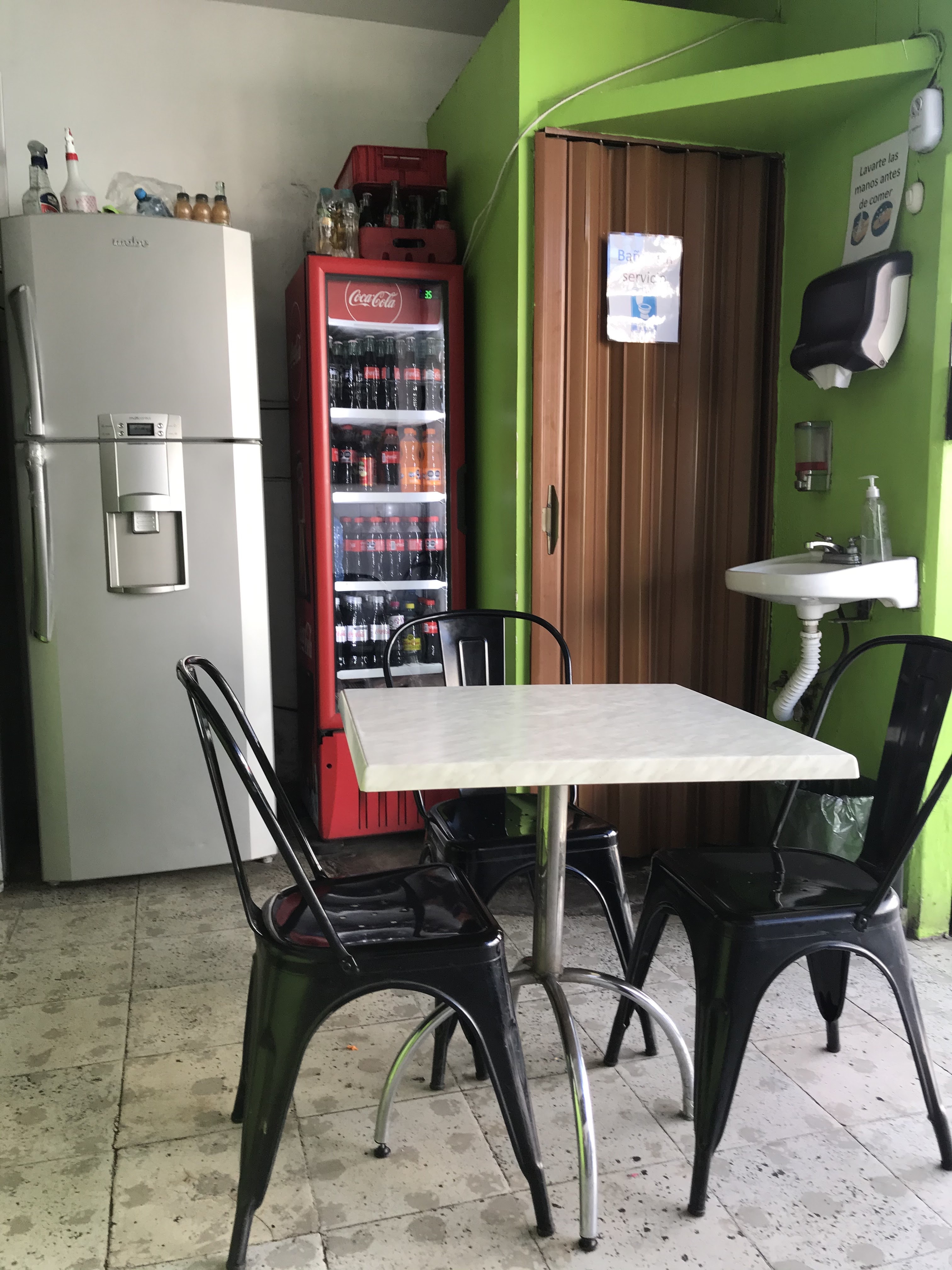 Ensaladas & Demmas' image 4