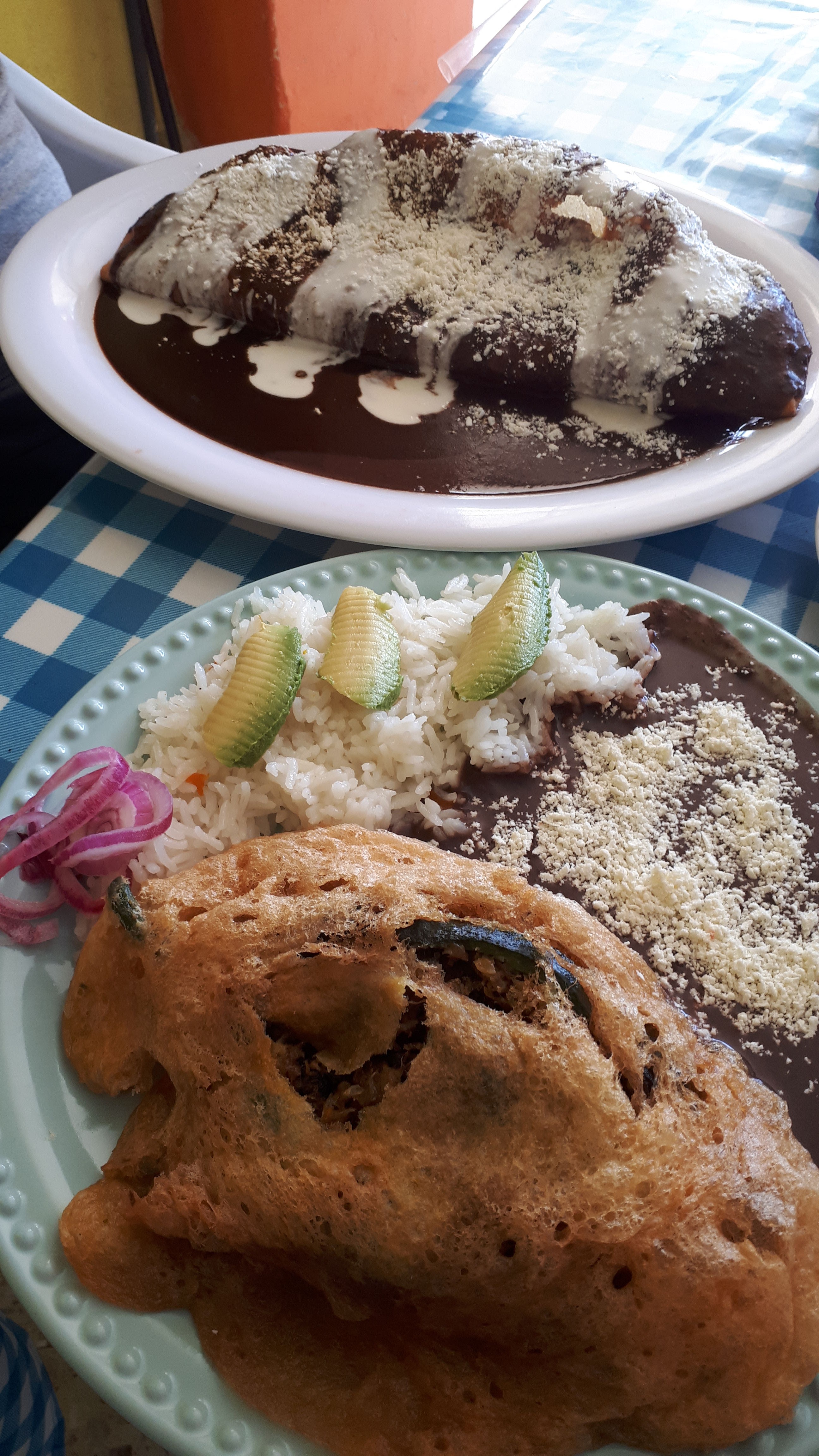 Las Tres Hermanas image 3